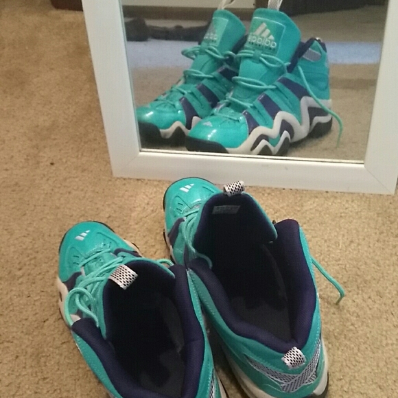 kobe bryant crazy eights